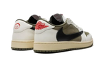 NIKE x TRAVIS SCOTT